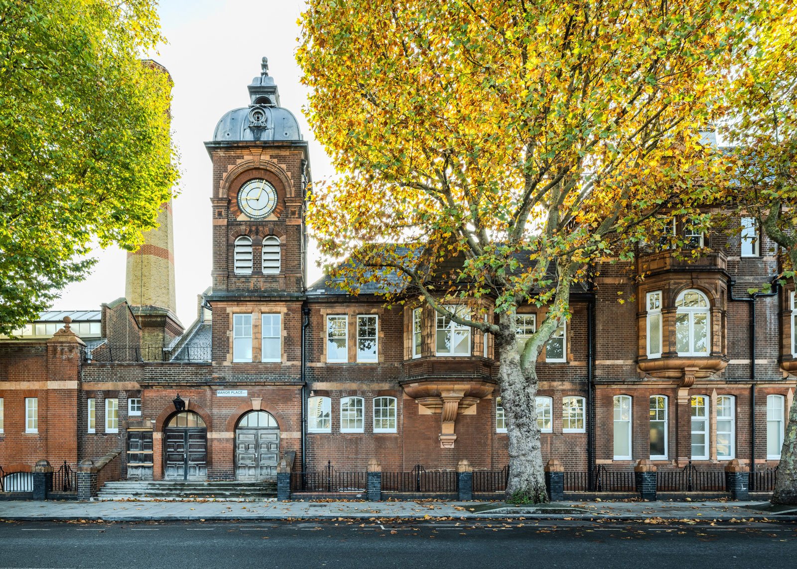 04.019_manor-place-1.jpg
