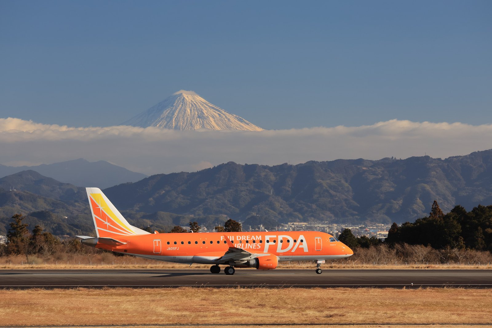 7-富士山静岡空港 (5) (1).jpg