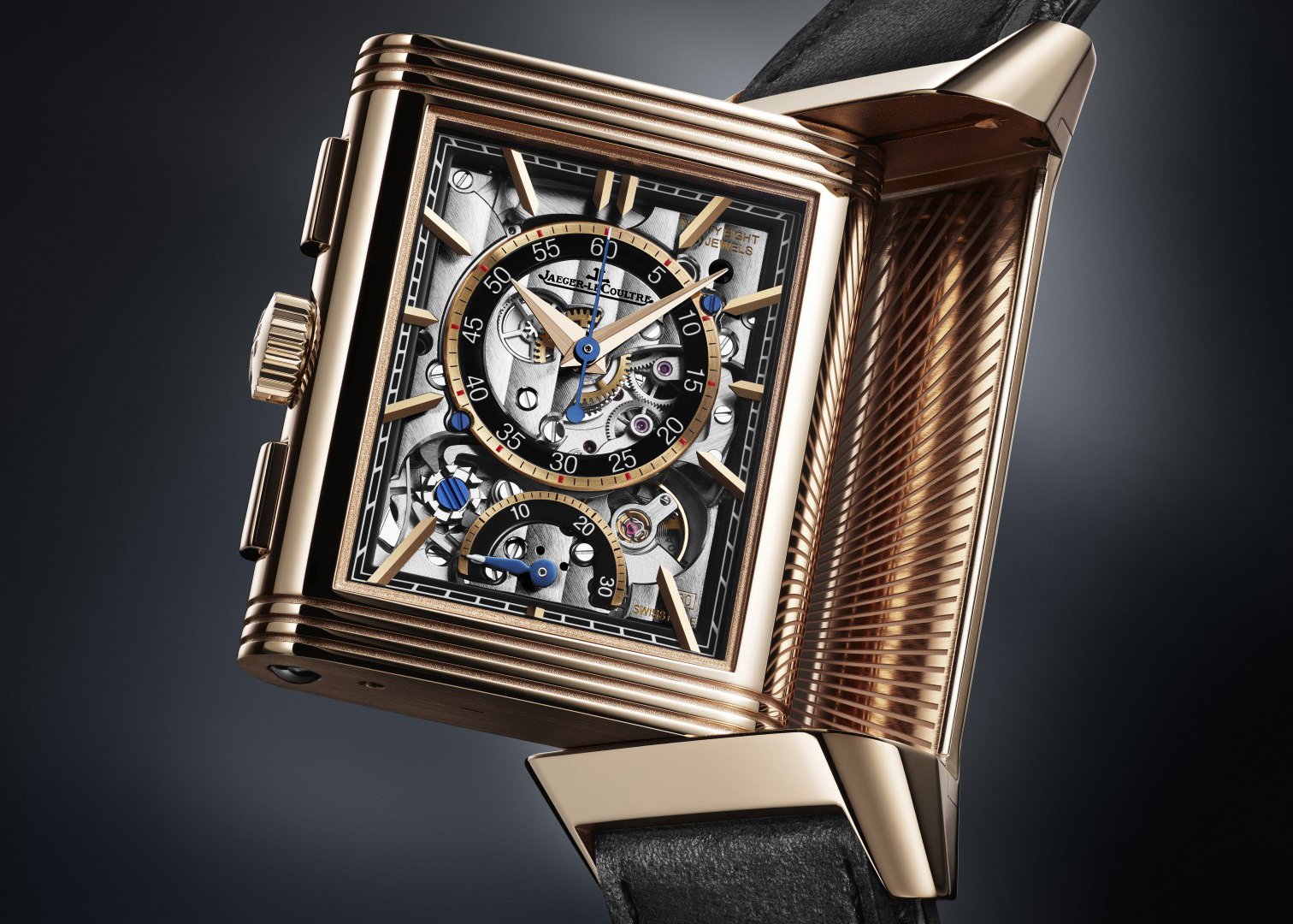 1920_jaeger-lecoultre-reversotributechronograph-pinkgold-verso-02-16-9.jpg