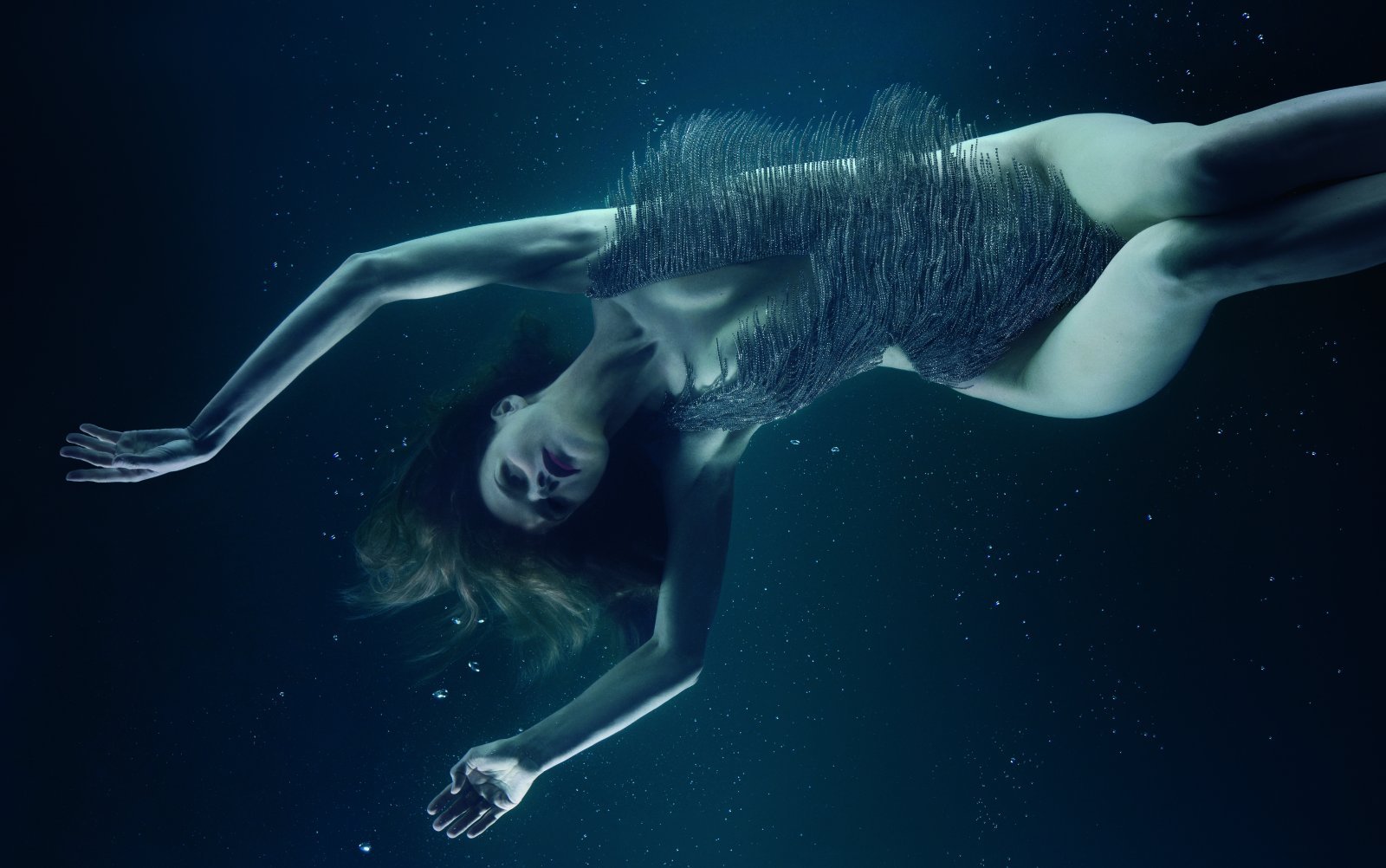 7_Eva Herzigovaのコピー.jpg