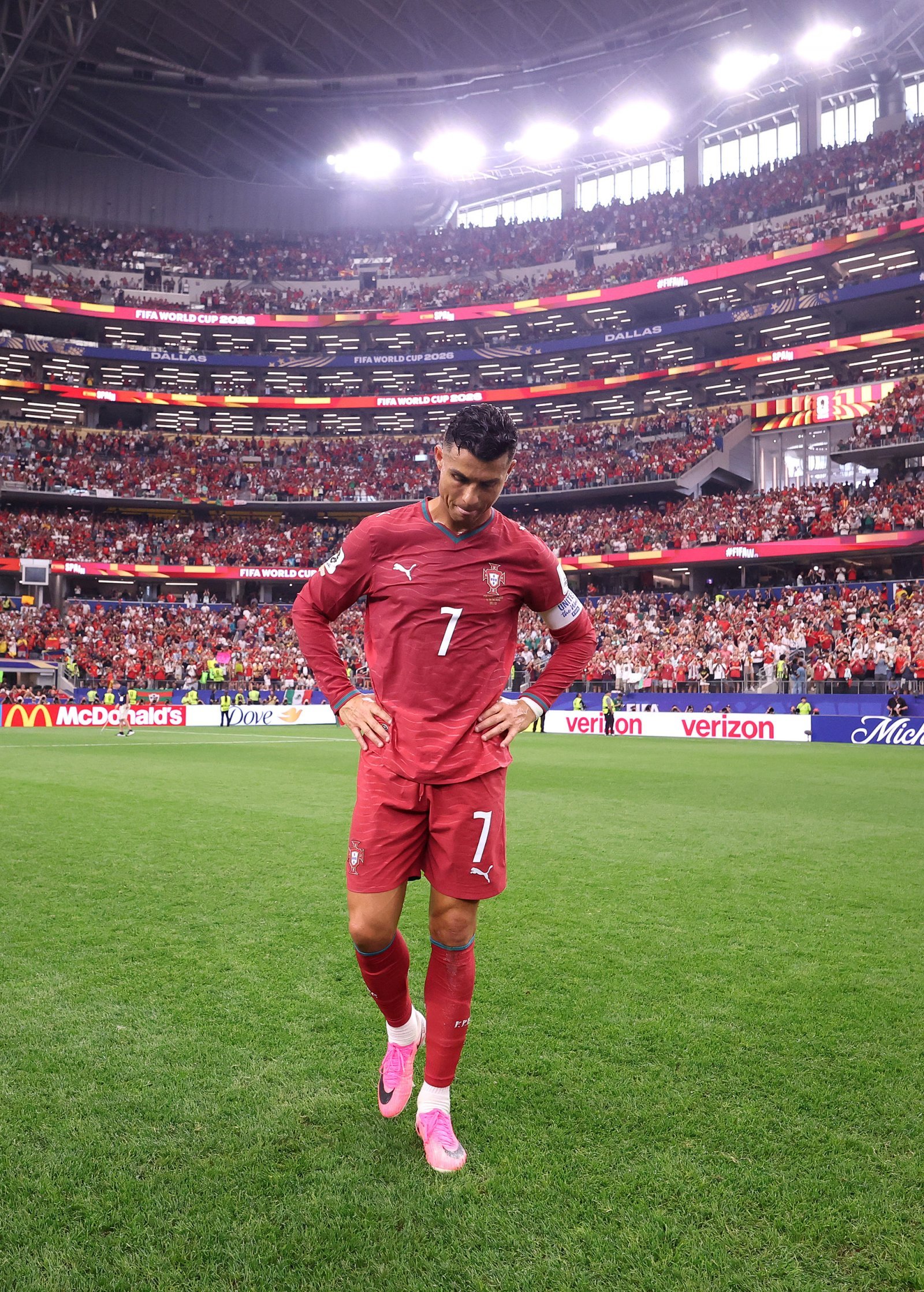 2284950791,Ryan Pierse,GettyImages.jpg