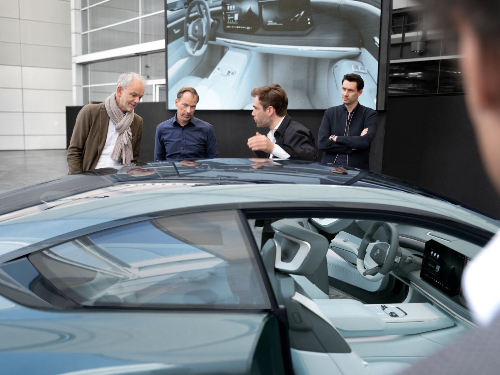 P90641262_lowRes_vision-bmw-alpina-do.jpg