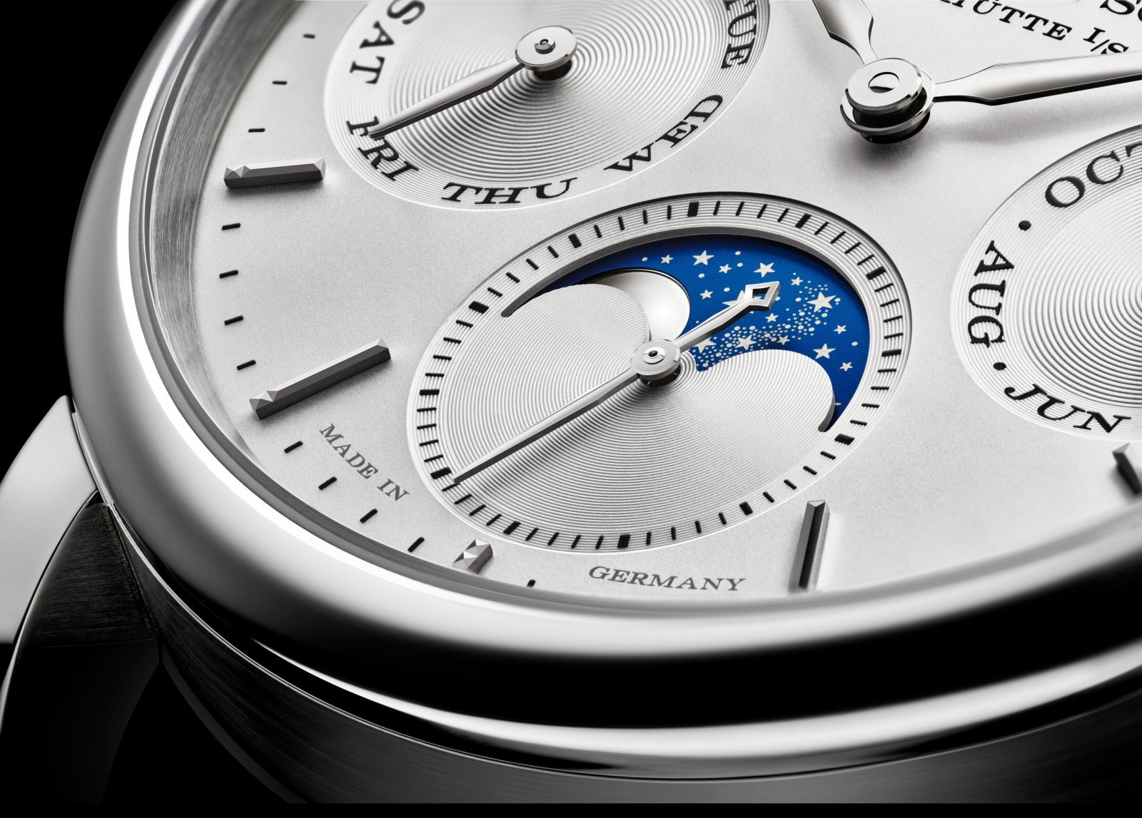 ALS_331_026_B05_SAXONIA_ANNUAL_CALENDAR.jpg