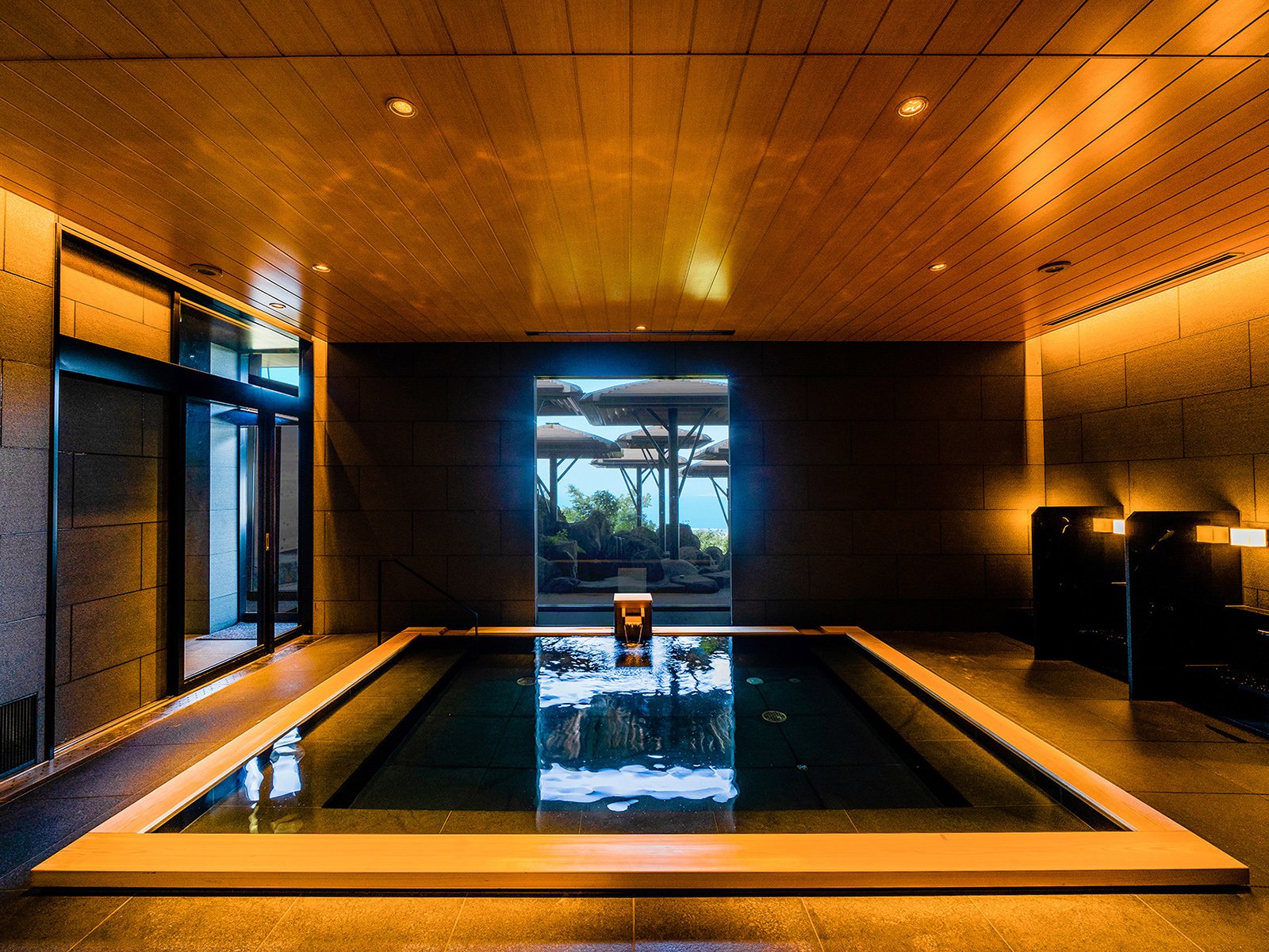 ANA IC Beppu_onsen02.jpg