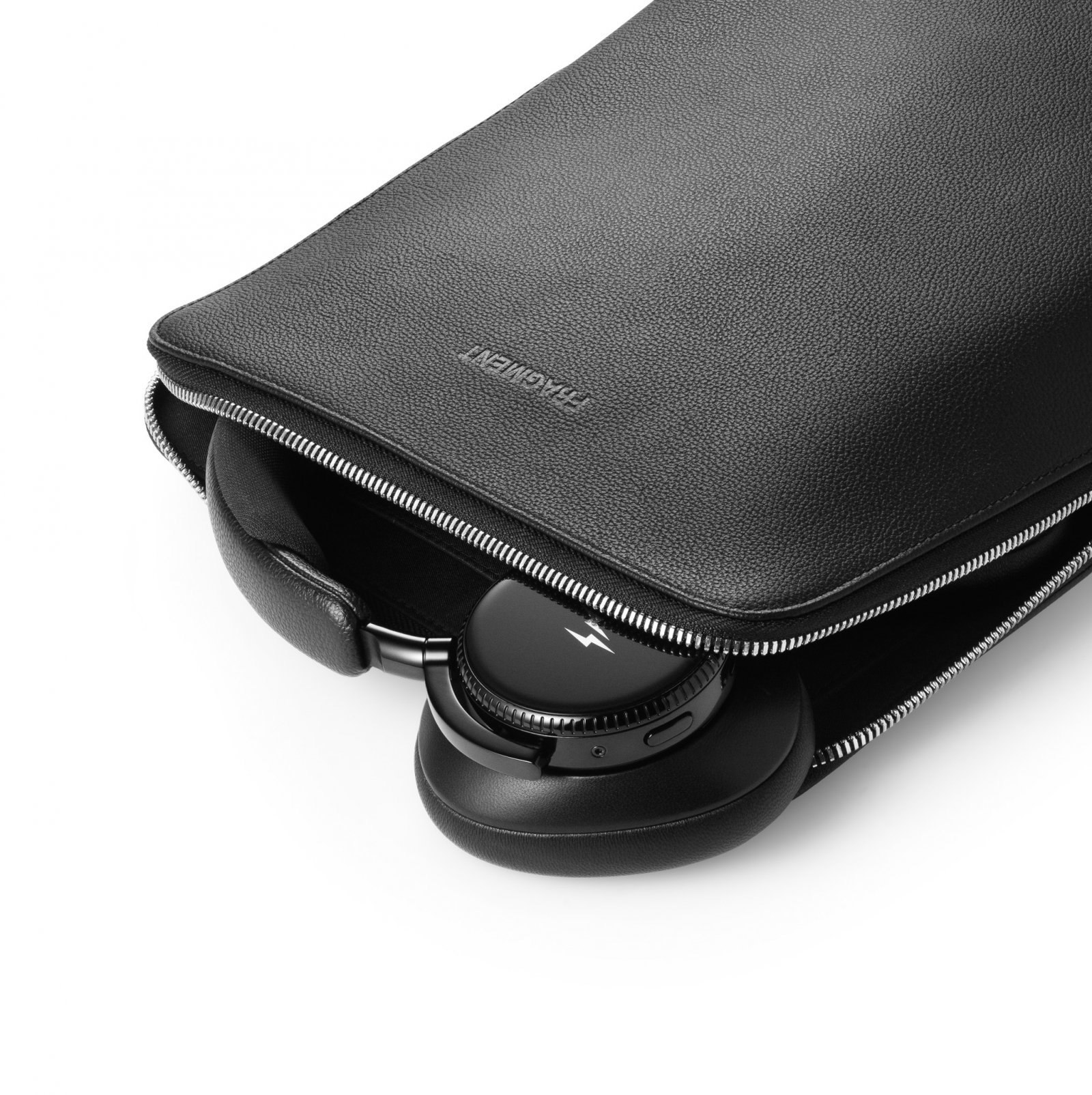 Beoplay H100 Fragment Design Edition 0002.jpg