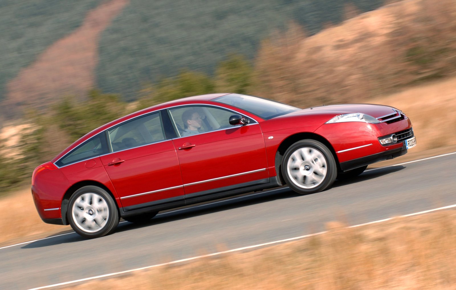 Citroen_C6-3.jpg