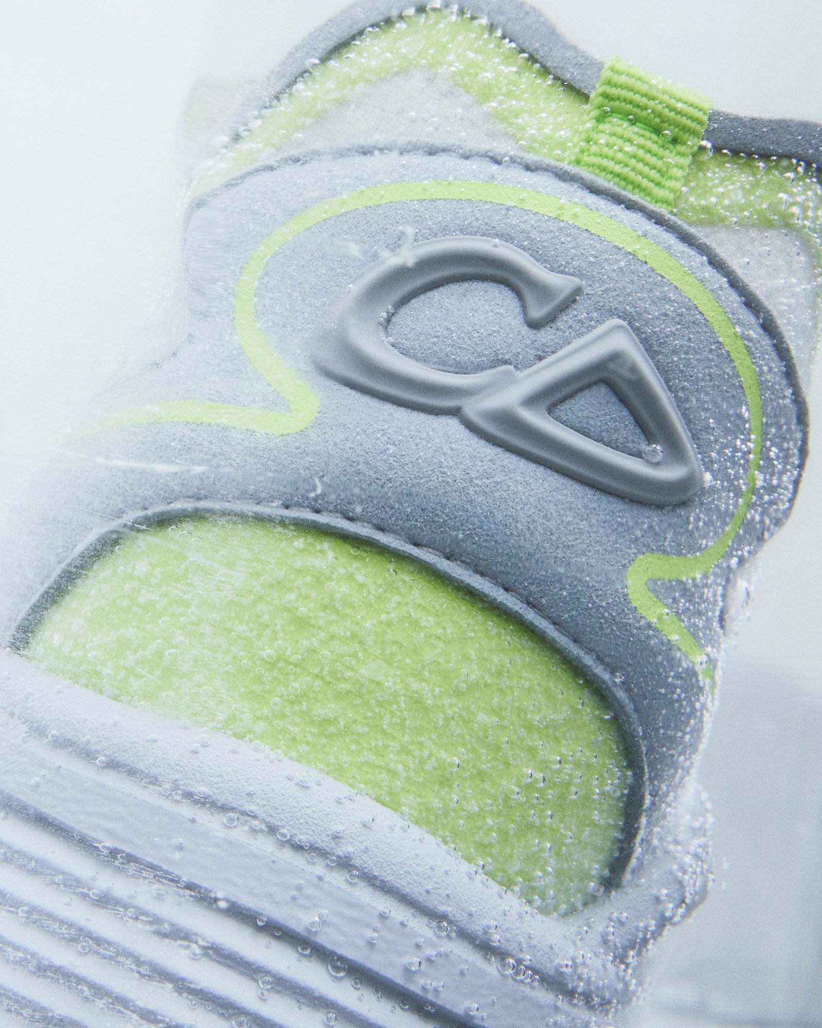 DIOR MEN'S SPRING 2026 - VISUELS - EDITO B30 BY ADRIEN DUBOST (5).jpg