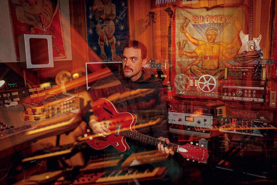 FB-DMA-2_EMA Press Photo 4-Mike Lawrie.jpg