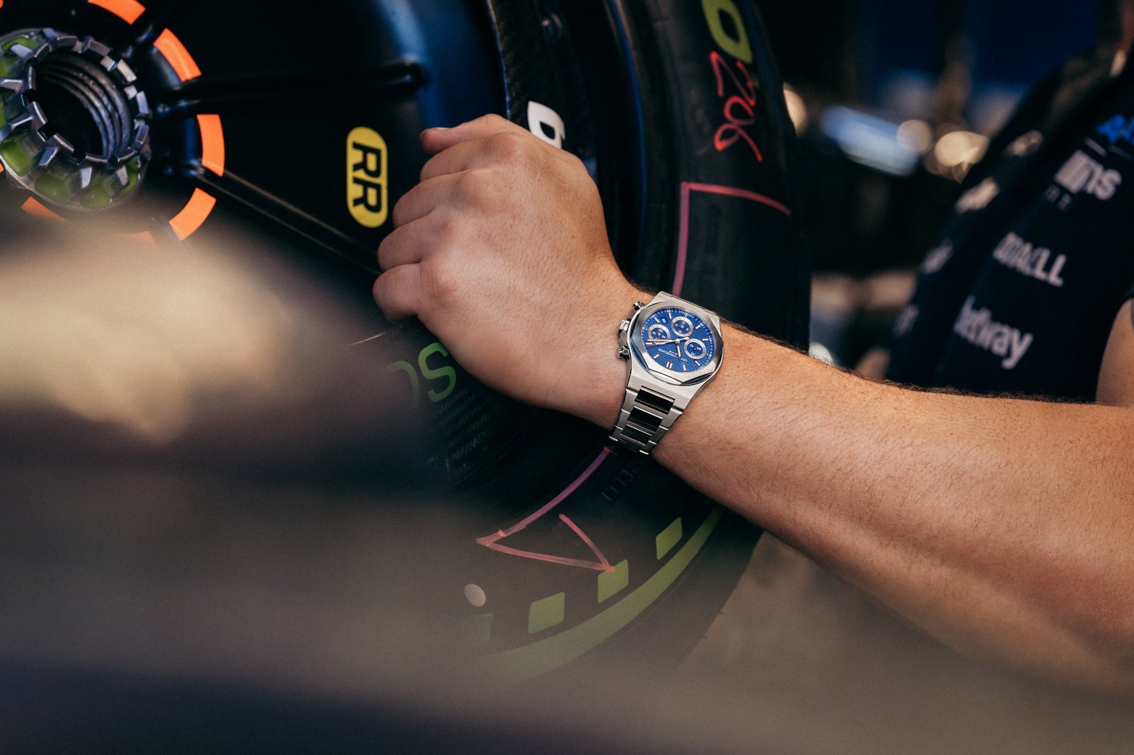 GPxWilliams_Lifestyle_Laureato_Williams_Edition_Lifestyle (1).jpg