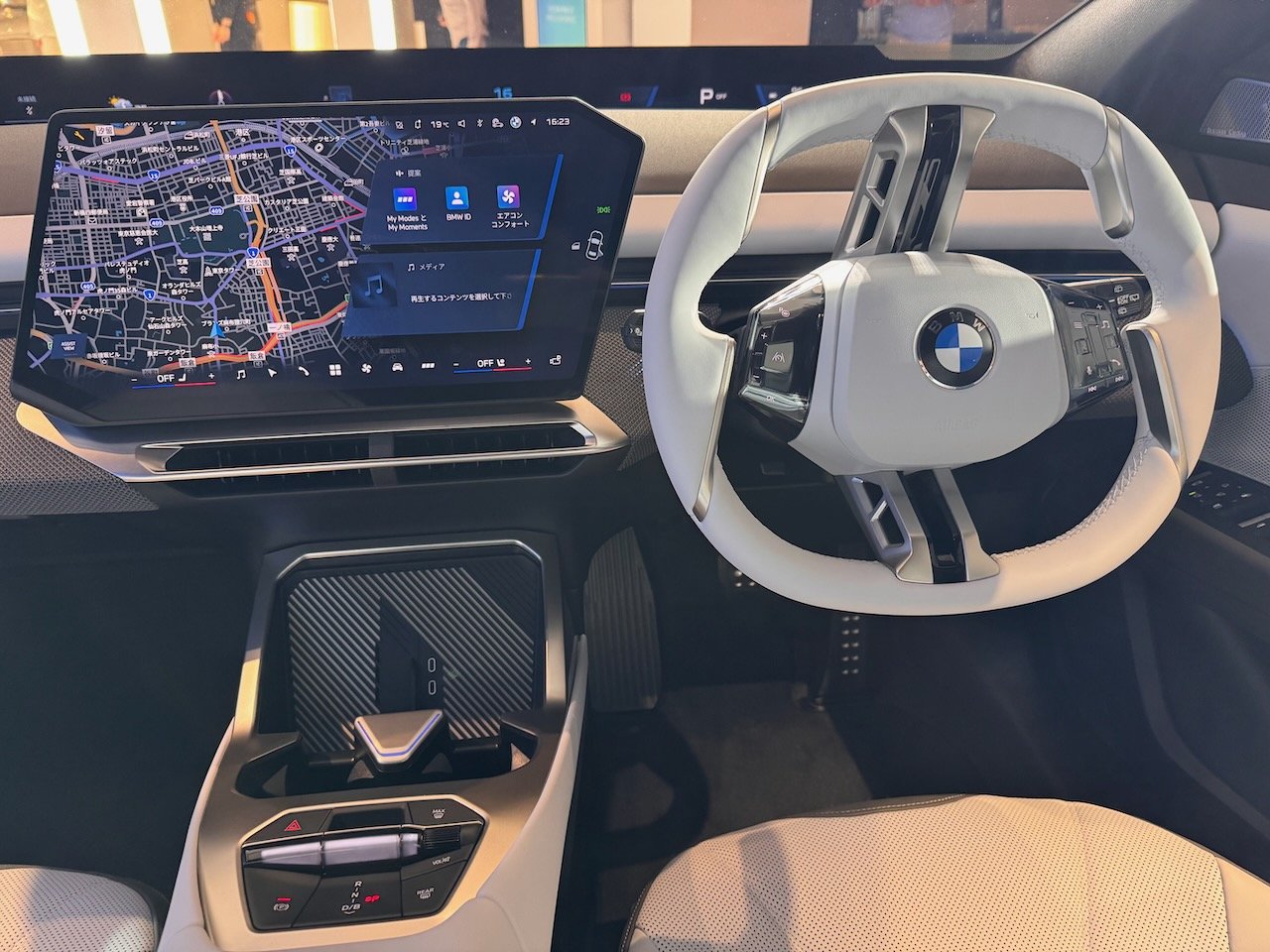 BMW新型SUV「iX3」 