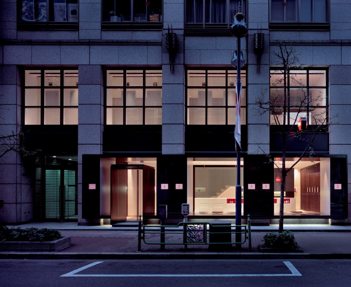 LEICA STORE GINZA.jpg