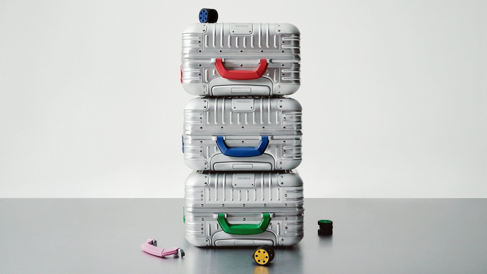 RIMOWA LIFE CYCLES_ORIGINAL UNIQUE PERSONALIZATION PROGRAM.jpg
