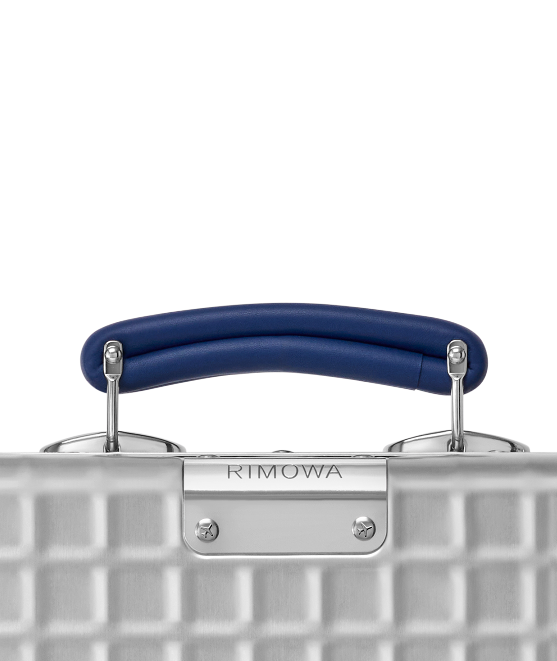 RIMOWA_Classic_Grid_Silver_Hand Carry Case_Thumbnail_Handle.png