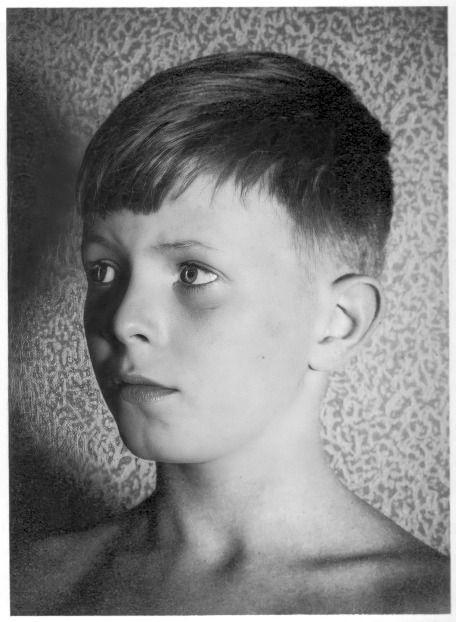 横顔　　Boy David Plaistow Grove 1A.jpg