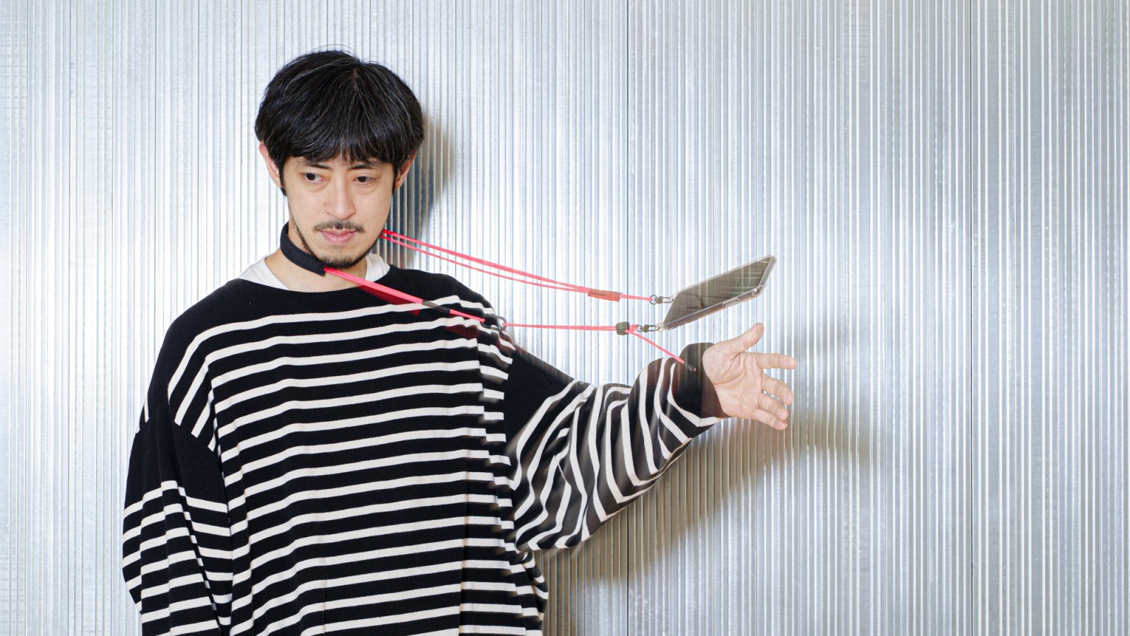 着る 知る Vol 133 ルックスも実用も最高の夏グッズ 事情通の男たちがその凄さを語る Pen Online