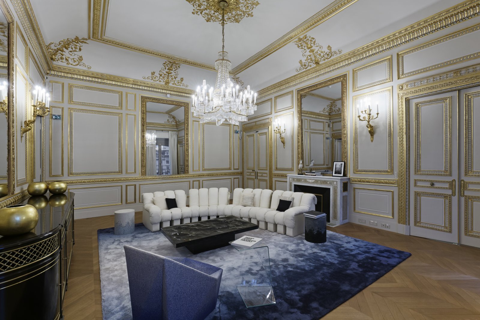 boucheron-26-vendome-salon-appartement-5.jpg