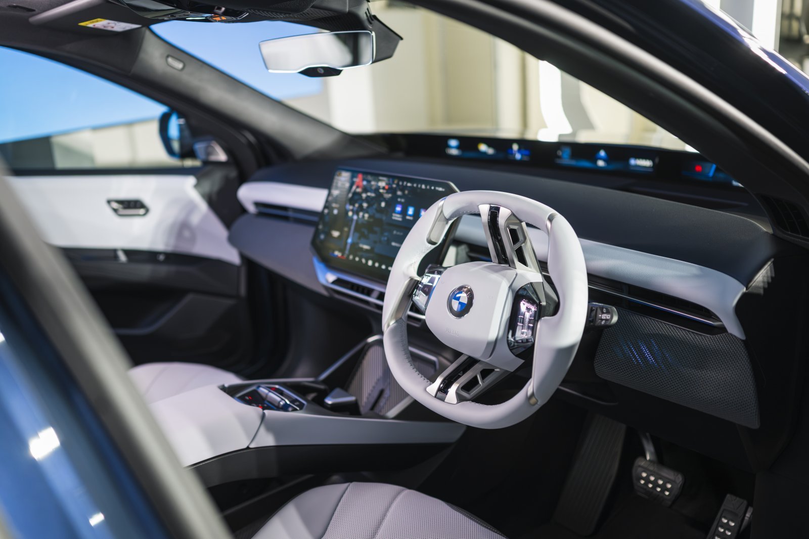 BMW新型SUV「iX3」