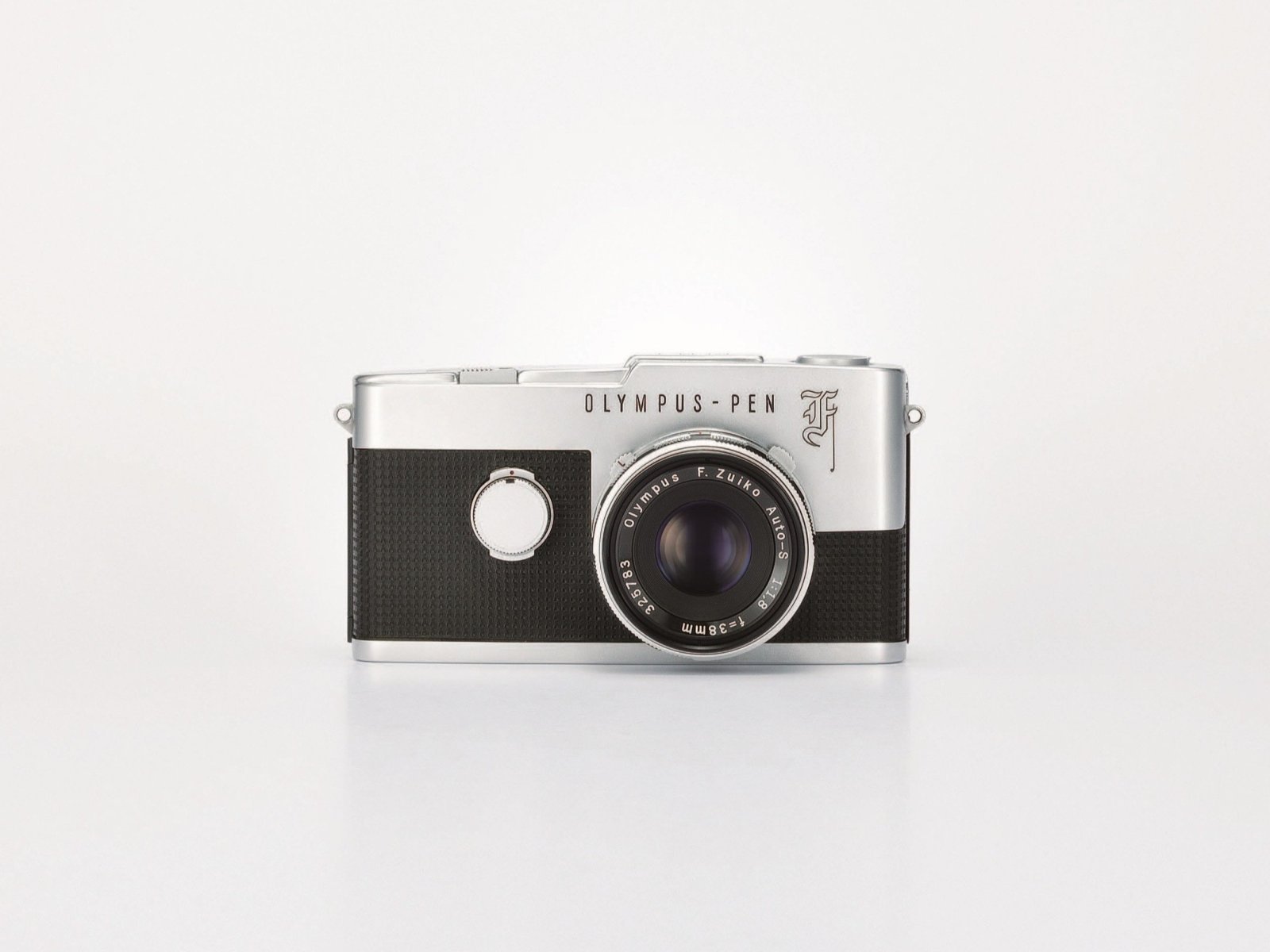 カメラ「OLYMPUS PEN F (1963)」の写真