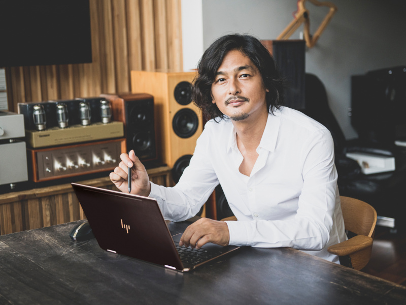 アーティスト 村松亮太郎が語る プレミアムpc Hp Spectre X360 13 の革新性と魅力とは Pen Online