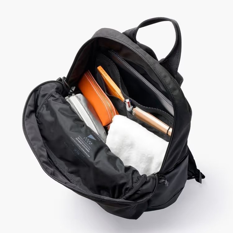 White Mountaineering×BRIEFINGのコラボ商品