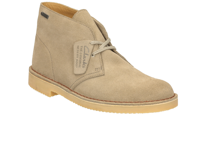 雨の日も安心 クラークス社 デザートブーツ の新型は あの 防水素材を搭載した男心くすぐるシューズです Pen Online