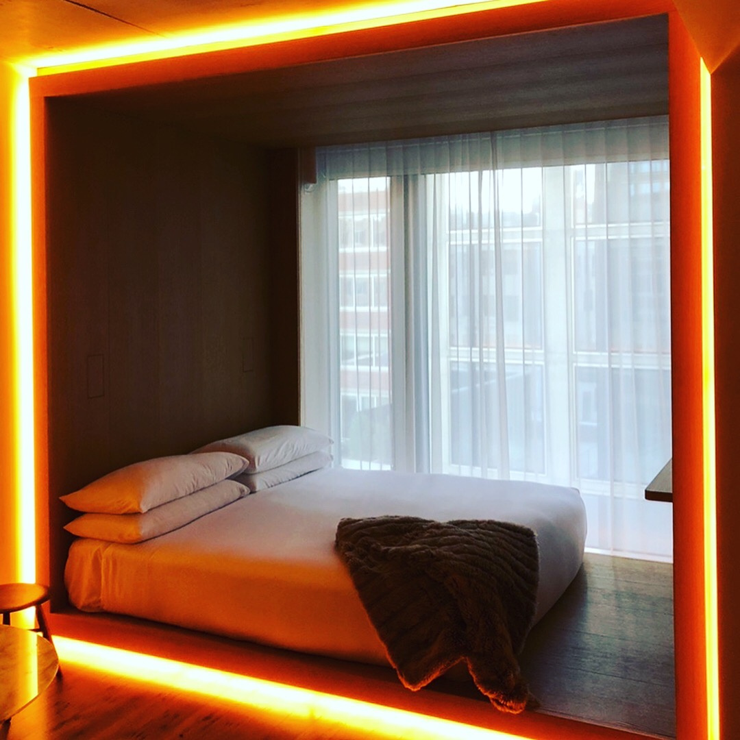 Trunk Hotel に通じる ヒップな空間が見事なニューヨークのpublic Pen Online