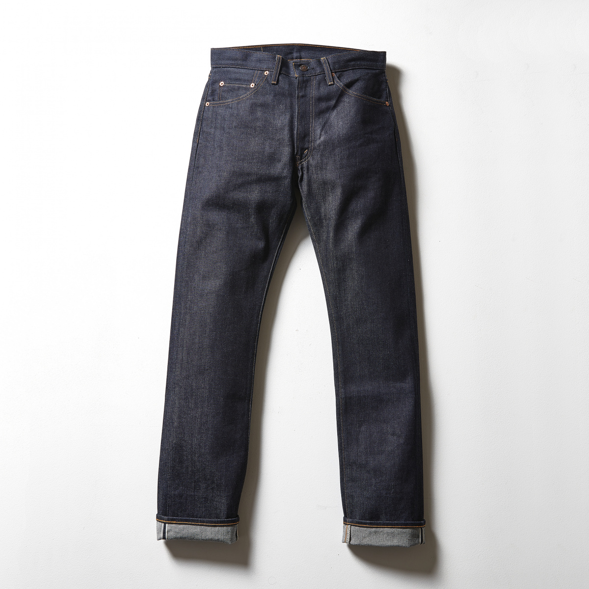 ポップアートの旗手 アンディ ウォーホルが ファッションアイコンだった理由 Pen Online